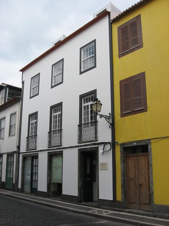 A Casa Do Lado Pensjonat Horta  Zewnętrze zdjęcie