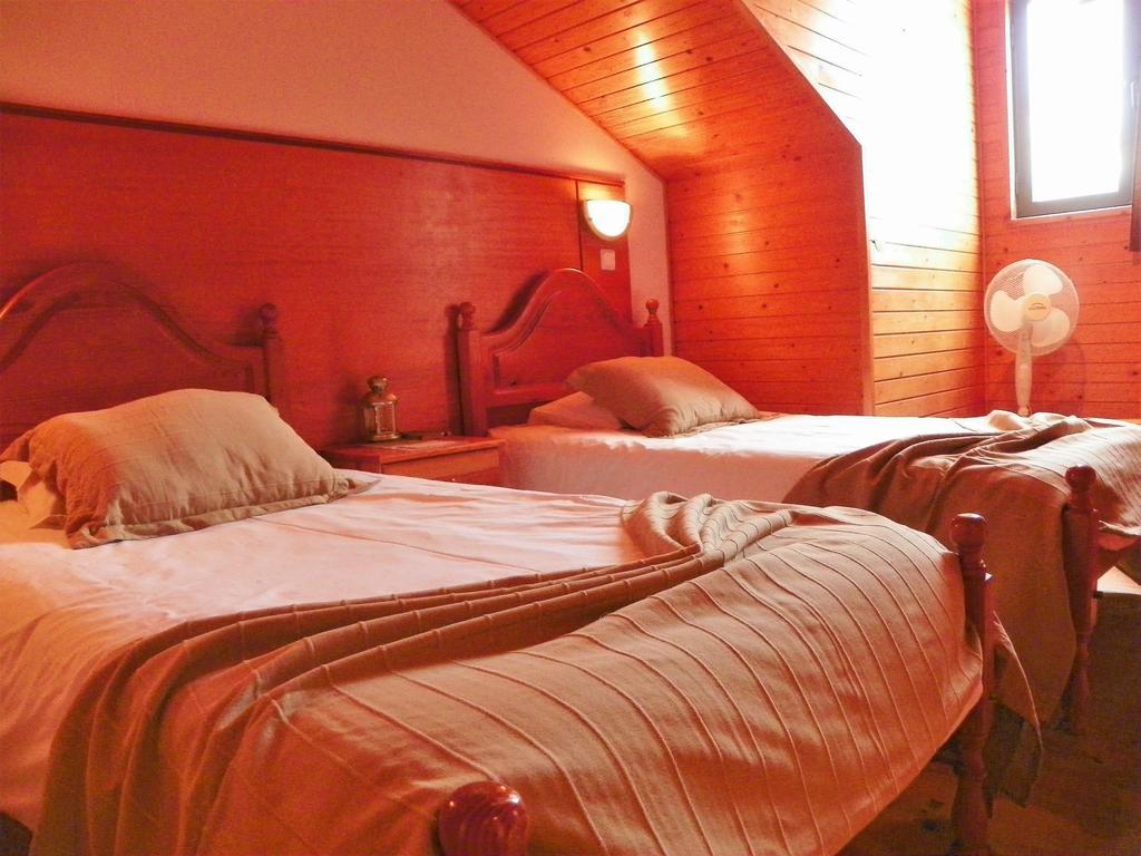 A Casa Do Lado Pensjonat Horta  Zewnętrze zdjęcie