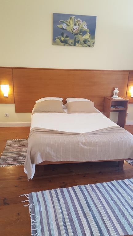 A Casa Do Lado Pensjonat Horta  Zewnętrze zdjęcie
