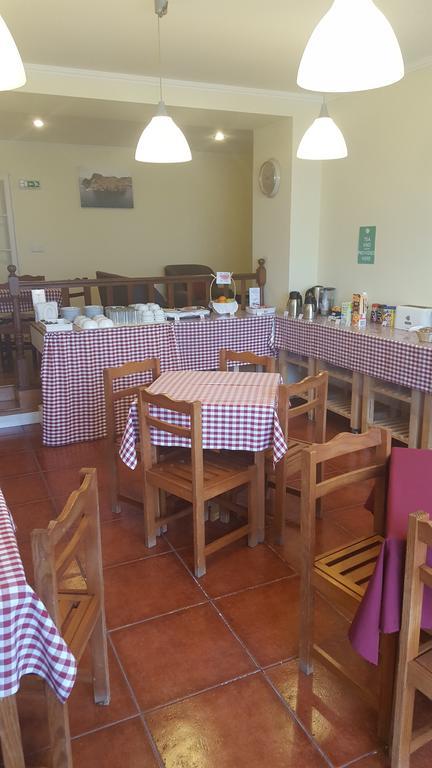 A Casa Do Lado Pensjonat Horta  Zewnętrze zdjęcie